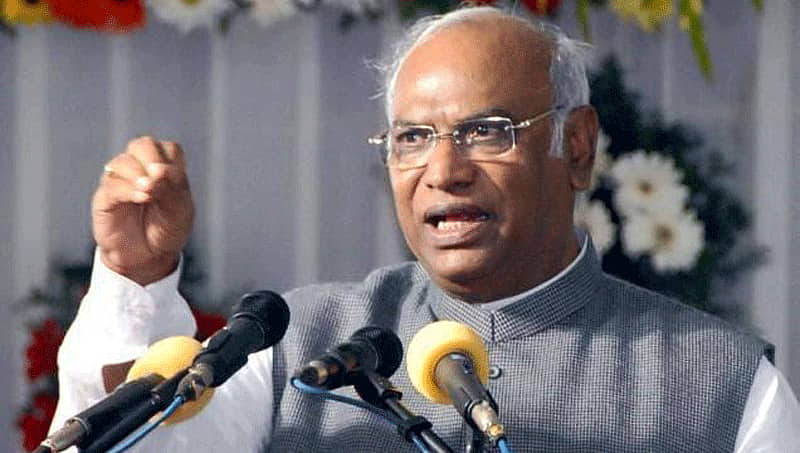 'ವಿಶೇಷ ಆಹ್ವಾನಿತ'ನಾಗಿ ಲೋಕಪಾಲ್ ಸಭೆಗೆ ಬರುವುದಿಲ್ಲ: ಪ್ರಧಾನಿಗೆ ಮಲ್ಲಿಕಾರ್ಜುನ ಖರ್ಗೆ ಪತ್ರ