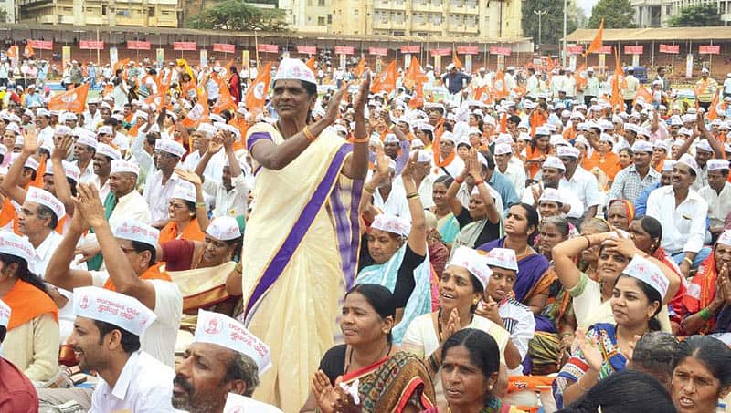 ಲಿಂಗಾಯತ ಪ್ರತ್ಯೇಕ ಧರ್ಮ ವಿಚಾರ: ರಾಜ್ಯ ಸಚಿವ ಸಂಪುಟ ಸಭೆ ಮಂದೂಡಿಕೆ