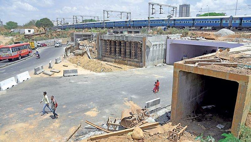 ಚುನಾವಣೆ ಸನ್ನಿಹದಲ್ಲಿ ತರಾತುರಿಯಲ್ಲಿ ಕಾಮಗಾರಿ  ಉದ್ಘಾಟನೆ
