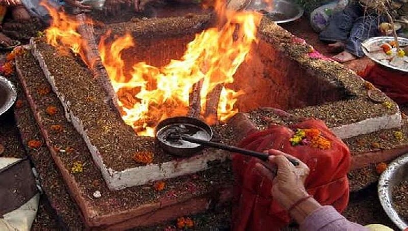 ಉತ್ತರ ಪ್ರದೇಶ: 'ಮಾಲಿನ್ಯ ನಿಗ್ರಹ'ಕ್ಕೆ ಒಂಬತ್ತು ದಿನಗಳ ಮಹಾಯಾಗ; ಹೋಮಕ್ಕೆ 500 ಕ್ವಿಂಟಾಲ್ ಮರ ಬಳಕೆ