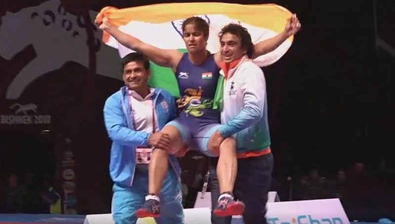 ಏಷ್ಯನ್ ಕುಸ್ತಿ ಚಾಂಪಿಯನ್ ಶಿಪ್: ನವಜೋತ್ ಕೌರ್ ಗೆ ಚಿನ್ನ, ಸಾಕ್ಷಿ ಮಲಿಕ್ ಗೆ ಕಂಚು