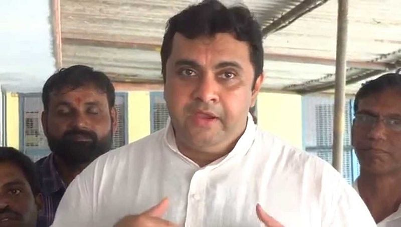 'ಕೈ' ಗೆ ಗುಡ್ ಬೈ: ಕಮಲ ಹಿಡಿಯಲಿದ್ದಾರಾ ಸಚಿವ ಪ್ರಮೋದ್ ಮಧ್ವರಾಜ್ ?