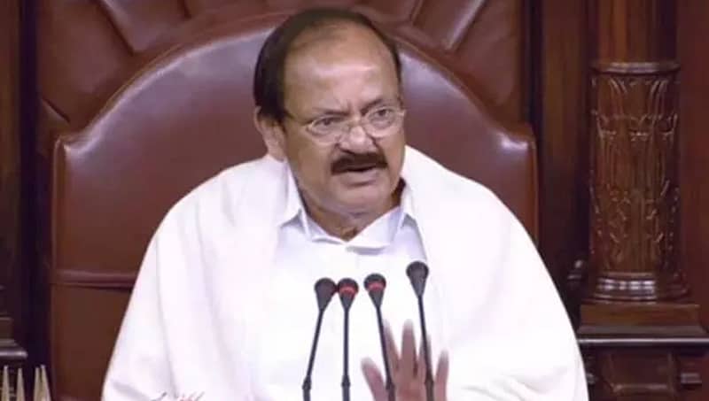 ರಾಜ್ಯಸಭೆಯಲ್ಲಿ ಪದೇಪದೆ ಗದ್ದಲ: ಸಂಸದರ ಔತಣಕೂಟ ರದ್ದುಪಡಿಸಿದ ವೆಂಕಯ್ಯ ನಾಯ್ಡು