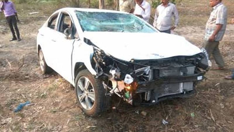 ಕೋಲಾರ: ಬೈಕ್ಗೆ ಕಾರು ಡಿಕ್ಕಿ; ಇಬ್ಬರು ವಿದ್ಯಾರ್ಥಿ ಸೇರಿ ಮೂವರ ದುರ್ಮರಣ