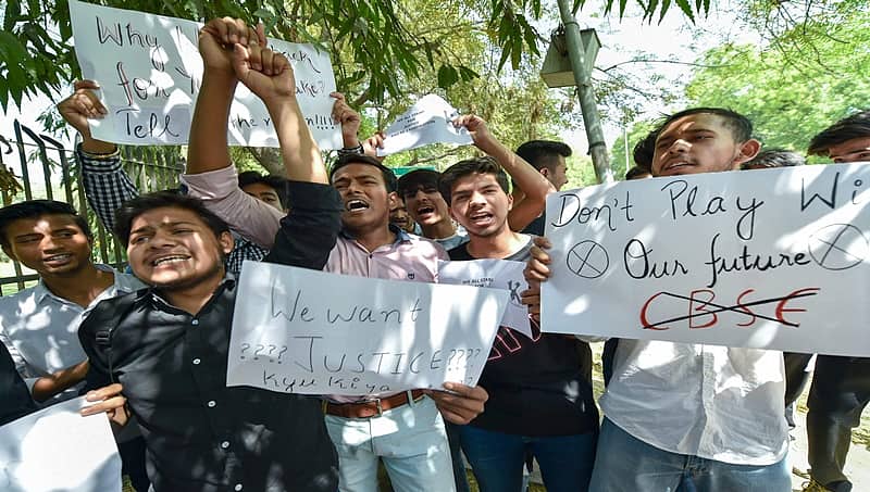 ಸಿಬಿಎಸ್ಇ: 12ನೇ ತರಗತಿಗೆ ಎಕನಾಮಿಕ್ಸ್ ಮರುಪರೀಕ್ಷೆ ಏ.25ಕ್ಕೆ, 10ನೇ ತರಗತಿ ಗಣಿತ ದೆಹಲಿ, ಹರ್ಯಾಣದಲ್ಲಿ ಮಾತ್ರ