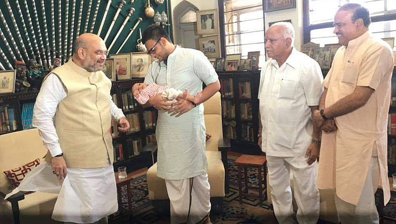 ಮೈಸೂರು ಅರಮನೆಯಲ್ಲಿ ಅಮಿತ್ ಶಾ, ರಾಜವಂಶಸ್ಥರ ಭೇಟಿ