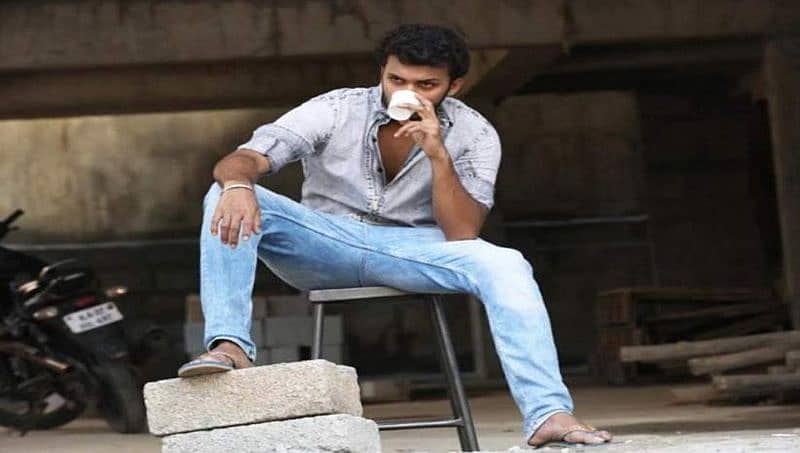ನೆಗೆಟಿವ್ ರೋಲ್ ನಲ್ಲಿ ಮನೋರಂಜನ್ ರವಿಚಂದ್ರನ್!