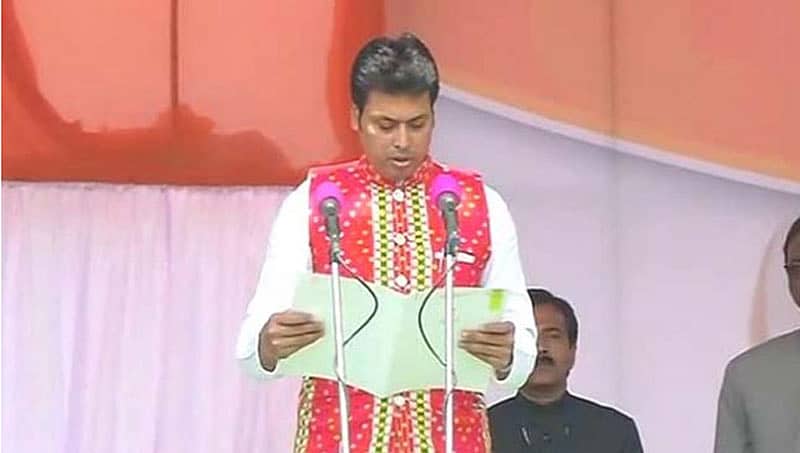 ತ್ರಿಪುರಾ ನೂತನ ಸಿಎಂ ಆಗಿ ಬಿಪ್ಲಬ್ ದೇಬ್ ಪ್ರಮಾಣ ವಚನ ಸ್ವೀಕಾರ