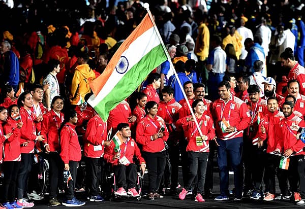 ಕಾಮನ್ ವೆಲ್ತ್‌ ಕ್ರೀಡಾಕೂಟ 2018ಕ್ಕೆ ವರ್ಣರಂಜಿತ ತೆರೆ
