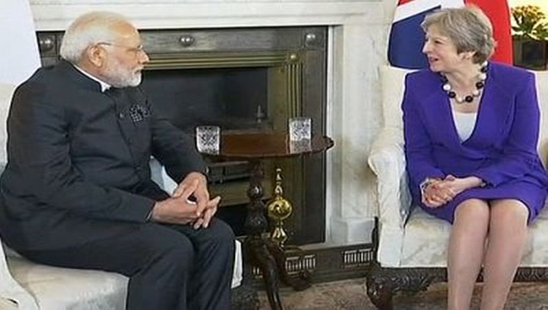 ಬ್ರಿಟನ್ ಪ್ರಧಾನಿ ಥೆರೇಸಾ ಮೇ ಭೇಟಿ ಮಾಡಿದ ಪ್ರಧಾನಿ ಮೋದಿ