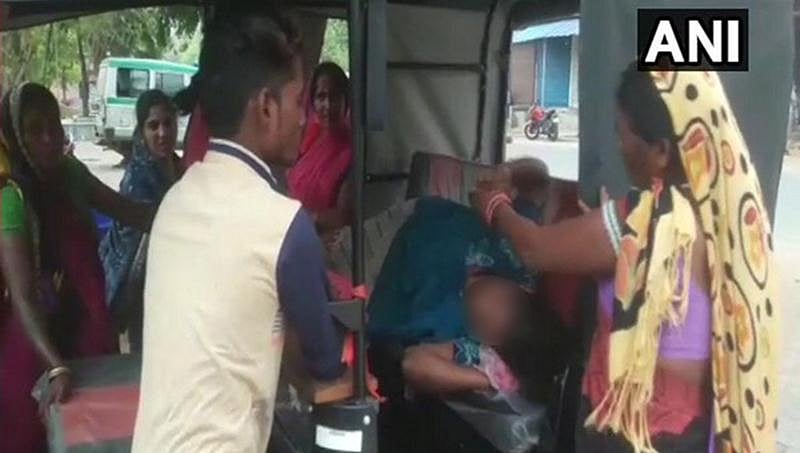 ಛತ್ತೀಸ್ಗಢ; ಆಸ್ಪತ್ರೆಯಲ್ಲಿ ವೈದ್ಯರಿಲ್ಲ, ಆಟೋದಲ್ಲಿಯೇ ಮಗುವಿಗೆ ಜನ್ಮ ನೀಡಿದ ಮಹಿಳೆ