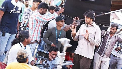 ''ಅಂಬಿ ನಿಂಗ್ ವಯಸ್ಸಾಯ್ತೊ' ಚಿತ್ರದಲ್ಲಿ ಸುದೀಪ್, ಶೃತಿ ಹರಿಹರನ್ ರೆಟ್ರೊ ಲುಕ್