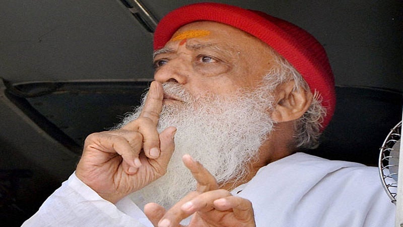 ನನ್ನಂತಹ 'ಬ್ರಹ್ಮಜ್ಞಾನಿ' ಹುಡುಗಿಯರನ್ನು ಬಲಾತ್ಕಾರ ಮಾಡುವುದು ಪಾಪವಲ್ಲ: ಅಸಾರಾಂ ನಂಬಿಕೆ