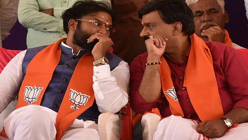 ಚುನಾವಣಾ ಪ್ರಚಾರ ಕಣದಿಂದ ಜನಾರ್ದನ ರೆಡ್ಡಿಯನ್ನು ಹಿಂದೆ ಸರಿಸುವಲ್ಲಿ ಬಿಜೆಪಿ ಯಶಸ್ವಿ!