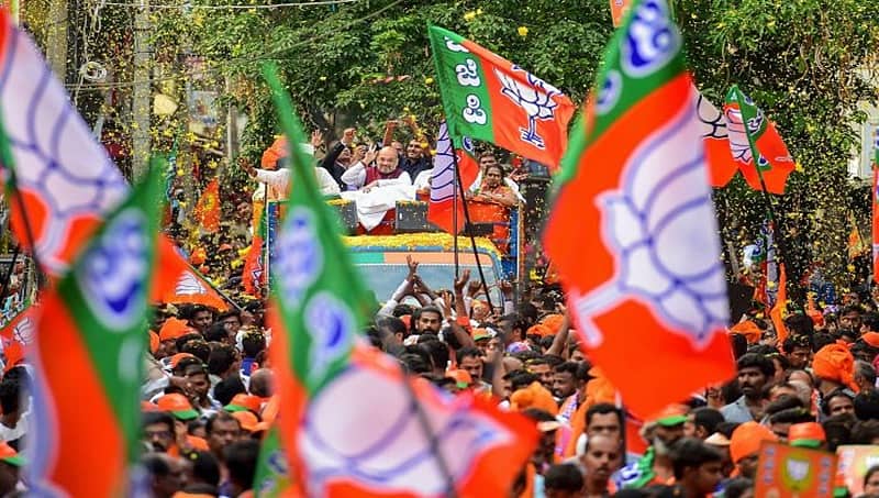 ಅತಂತ್ರ ವಿಧಾನಸಭೆ: ಮತ್ತೊಮ್ಮೆ ನಡೆಯಲಿದೆಯೇ ಆಪರೇಷನ್ ಕಮಲ ಪ್ರಯೋಗ?  ಬಿಜೆಪಿ ಮುಂದಿರುವ ಆಯ್ಕೆಗಳೇನು?
