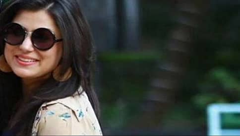 ದೆಹಲಿ: ಕಾರು ಚರಂಡಿಗೆ ಬಿದ್ದು ರೇಡಿಯೋ ಮಿರ್ಚಿ ಉದ್ಯೋಗಸ್ಥೆ ಸಾವು