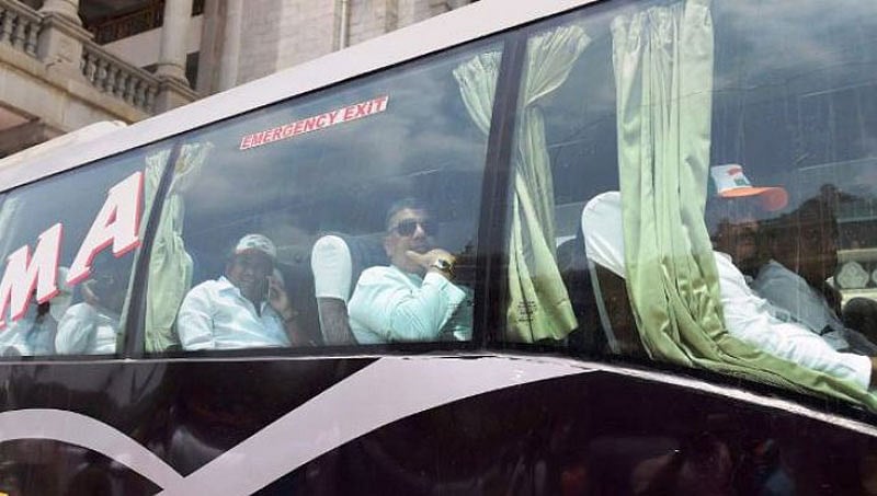 ದೂರವಾಗದ 'ಆಪರೇಷನ್ ಕಮಲ' ಭೀತಿ, 'ಮಿಸ್ಸಿಂಗ್ ಶಾಸಕರ' ಮೇಲೆ ಹದ್ದಿನಕಣ್ಣು