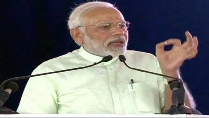 ದಲಿತರ ಉದ್ದಾರಕ್ಕಾಗಿ ಸರ್ಕಾರ ಪ್ರಯತ್ನಿಸುತ್ತಿದ್ದರೂ ಕಾಂಗ್ರೆಸ್ ಅಪಹಾಸ್ಯ- ಪ್ರಧಾನಿ ಮೋದಿ