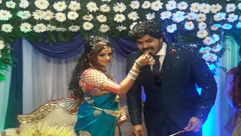 ಮಾಡೆಲ್ ಐಶ್ವರ್ಯ ಜತೆ ನಿಶ್ಚಿತಾರ್ಥ ಮಾಡಿಕೊಂಡ 'ರಾಜಾಹುಲಿ' ಗೆಳೆಯ ನಟ ಹರ್ಷವರ್ಧನ್
