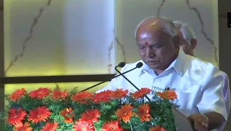 ಬಿಜೆಪಿ ಪ್ರಣಾಳಿಕೆ: ರೈತರ ಸಾಲ ಮನ್ನಾ, ಪಿಎಫ್ ಐ ನಿಷೇಧ, ಬಿಪಿಎಲ್ ಕಾರ್ಡ್ ದಾರರಿಗೆ ಉಚಿತ ಸ್ಮಾರ್ಟ್ ಫೋನ್ ಭರವಸೆ!