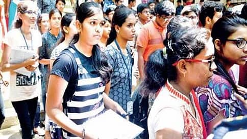 ಪಿಯುಸಿಯಲ್ಲಿ ಕಡಿಮೆ ಅಂಕ ಸಿಕ್ಕಿದಿಯೇ? ಆತಂಕ ಬೇಡ, ಹತ್ತಾರು ಅವಕಾಶಗಳಿವೆ