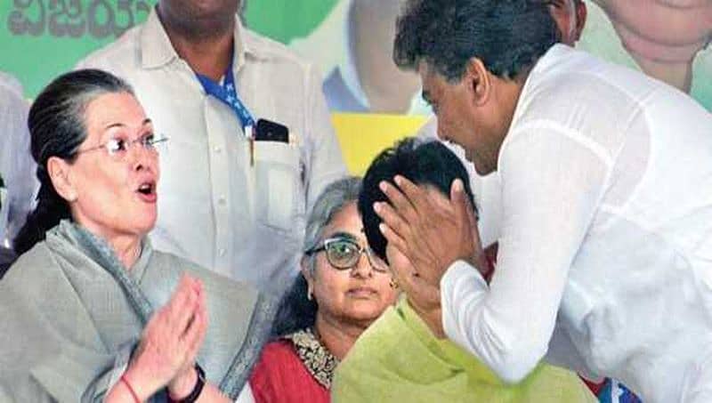 ಪ್ರಚಾರಕ್ಕಾಗಿ ಸೋನಿಯಾ ಗಾಂಧಿ ವಿಜಯಪುರ ಜಿಲ್ಲೆ ಆರಿಸಿಕೊಂಡಿದ್ದು ಏಕೆ ಗೊತ್ತಾ?