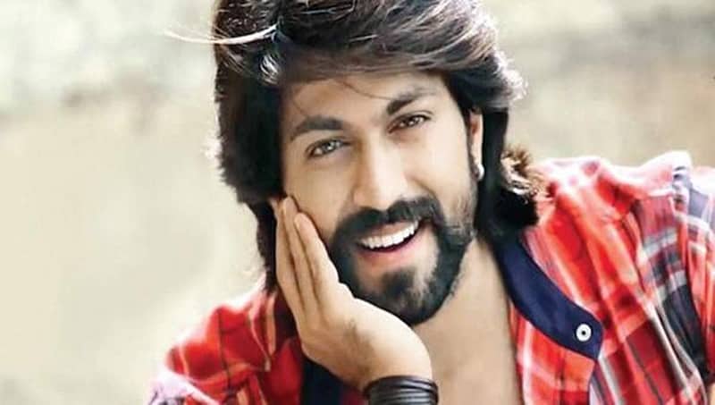 'ರಾಕಿಂಗ್ ಸ್ಟಾರ್' ಯಶ್ ಗಾಗಿ ನಿರ್ದೇಶಕ ಅನಿಲ್ ಕುಮಾರ್ ಕಥೆ