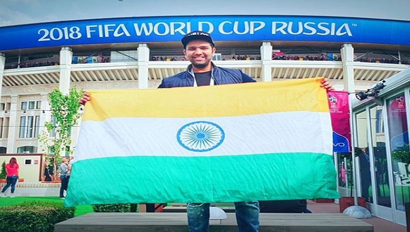 ರಷ್ಯಾದಲ್ಲಿ ತ್ರಿವರ್ಣ ಧ್ವಜ ಹಾರಿಸಿದ ರೋಹಿತ್ ಶರ್ಮಾ