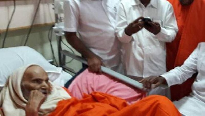 ಬಿಜಿಎಸ್ ಆಸ್ಪತ್ರೆಗೆ ಸಿದ್ದಗಂಗಾ ಶ್ರೀಗಳು ದಾಖಲು: ಸಿಎಂ ಭೇಟಿ ಆರೋಗ್ಯ ವಿಚಾರಣೆ