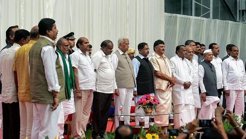 ಹೆಚ್ ಡಿ ಕುಮಾರಸ್ವಾಮಿ ಸಂಪುಟ ಸಚಿವರಿಗೆ ಖಾತೆ ಹಂಚಿಕೆ; ಯಾರಿಗೆ ಯಾವ ಖಾತೆ ಇಲ್ಲಿದೆ ಮಾಹಿತಿ