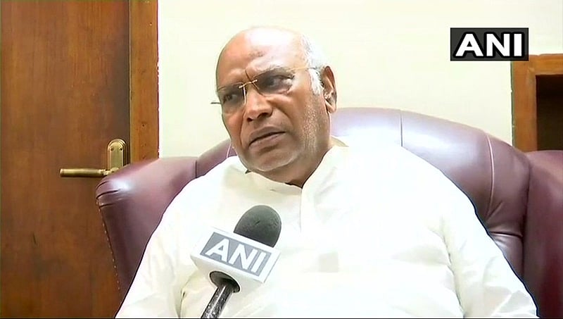 ಖಾತೆ ಹಂಚಿಕೆಯಲ್ಲಿ ನಮಗೆ ಅನ್ಯಾಯವಾಗಿದ್ದು ಅದನ್ನು ಸರಿಪಡಿಸಬೇಕಿದೆ: ಮಲ್ಲಿಕಾರ್ಜುನ ಖರ್ಗೆ