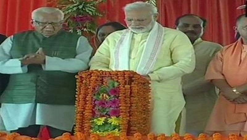 ಉತ್ತರ ಪ್ರದೇಶ : ಪೂರ್ವಾಂಚಲ್ ಎಕ್ಸ್ ಪ್ರೆಸ್ ವೇ ನಿರ್ಮಾಣಕ್ಕೆ ಪ್ರಧಾನಿ ಶಿಲಾನ್ಯಾಸ