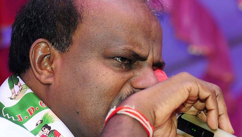 ಸಿಎಂ ಕುಮಾರಸ್ವಾಮಿ 'ವಿಷಕಂಠ' ಹೇಳಿಕೆಗೆ ಕಾಂಗ್ರೆಸ್ ಶಾಸಕನ ತಿರುಗೇಟು!