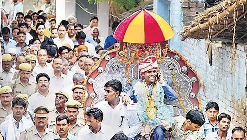 ಉತ್ತರ ಪ್ರದೇಶ: 5 ತಿಂಗಳ ಕಾನೂನು ಹೋರಾಟದ ಬಳಿಕ ದಲಿತ ಯುವಕನ ಮದುವೆ ಮೆರವಣಿಗೆ