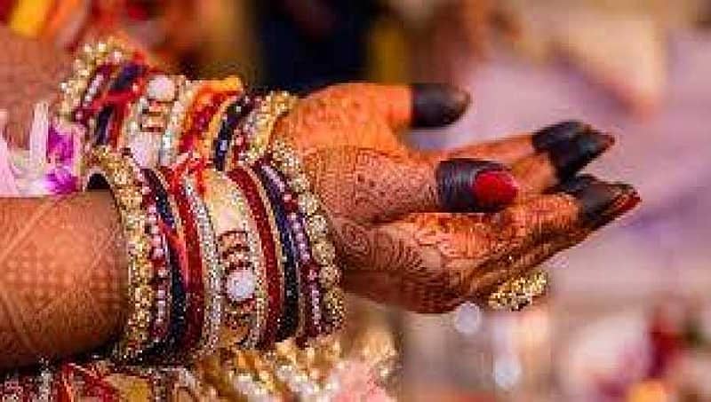 ಗನ್ ಪಾಯಿಂಟ್ನಲ್ಲಿ ರೈಲ್ವೆ ಇಂಜಿನಿಯರ್ನನ್ನು ಅಪಹರಿಸಿ, ಮದುವೆಯಾಗುವಂತೆ ಒತ್ತಾಯ!