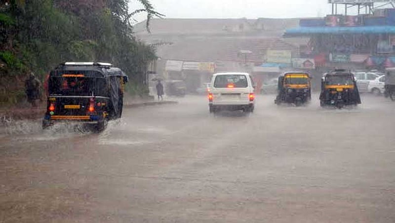 ದಕ್ಷಿಣ ಕನ್ನಡ ಜಿಲ್ಲೆಯಲ್ಲಿ ಮಳೆಯ ಆರ್ಭಟ ಮುಂದುವರಿಕೆ