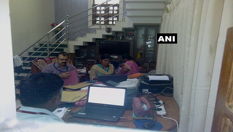 ಆದಾಯ ಮೀರಿ ಆಸ್ತಿ: ಕಲಬುರ್ಗಿ ಆರೋಗ್ಯ ಶಿಕ್ಷಣಾಧಿಕಾರಿ ಮನೆ ಮೇಲೆ ಎಸಿಬಿ ದಾಳಿ