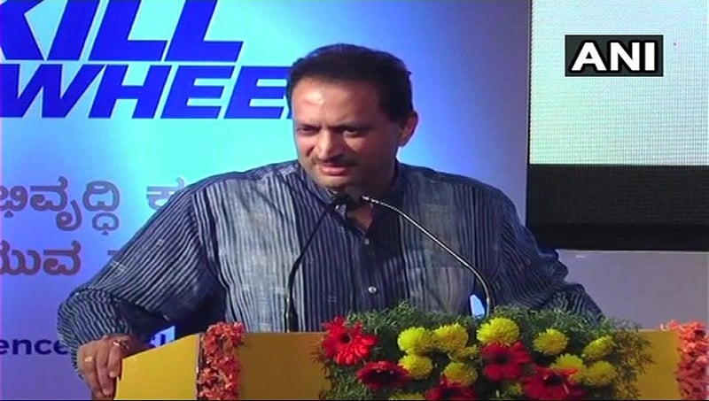 ಬುದ್ದಿಜೀವಿಗಳಿಗೆ ಜೀವಿತರ - ಮೃತದೇಹದ ವ್ಯತ್ಯಾಸ ಗೊತ್ತಿರಲ್ಲ- ಅನಂತ್ ಕುಮಾರ್ ಹೆಗ್ದೆ