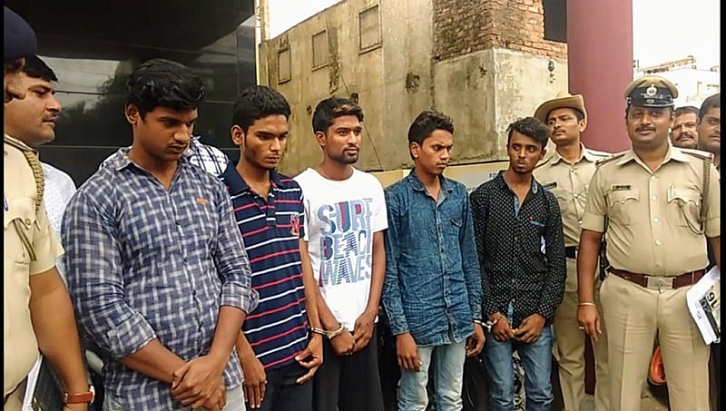 ಬೆಂಗಳೂರು: ಐಷಾರಾಮಿ ಬೈಕ್ ಕದಿಯುತ್ತಿದ್ದ ಕುಖ್ಯಾತ ಗ್ಯಾಂಗ್ ಸೆರೆ, 46 ಬೈಕ್ ಗಳ ವಶ