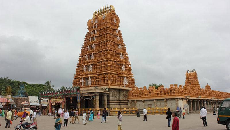 ವೇತನ ಹೆಚ್ಚಳಕ್ಕೆ ಆಗ್ರಹ: ಪ್ರತಿಭಟನೆ ನಡೆಸಲು ಚಾಮುಂಡಿ ಬೆಟ್ಟದ ಪುರೋಹಿತರ ನಿರ್ಧಾರ