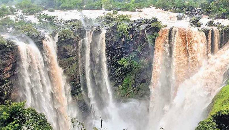 ಮುಂದುವರೆದ ಮುಂಗಾರು ಅಬ್ಬರ: ಕರ್ನಾಟಕದ 14 ಜಿಲ್ಲೆಗಳಲ್ಲಿ ಹೈ ಅಲರ್ಟ್