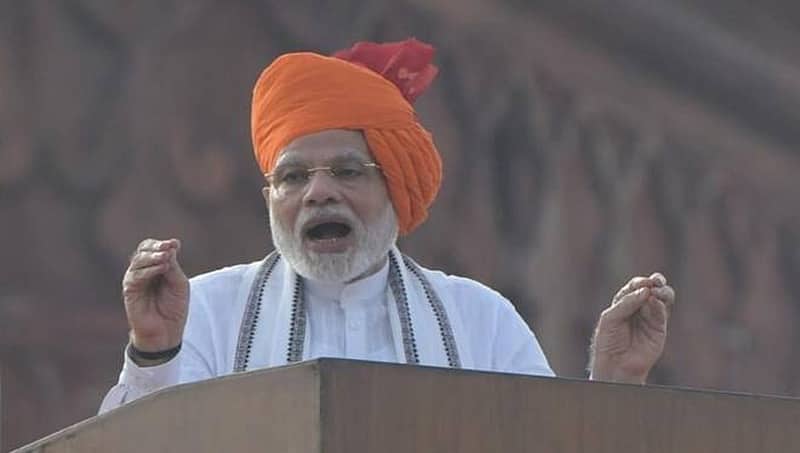 ಸ್ವಾತಂತ್ರ್ಯ ದಿನಾಚರಣೆ ಭಾಷಣ: ಕೆಂಪು ಕೋಟೆಯಲ್ಲಿ ತಮಿಳು ಮಾತನಾಡಿ ಅಚ್ಚರಿ ಮೂಡಿಸಿದ ಪ್ರಧಾನಿ ಮೋದಿ!