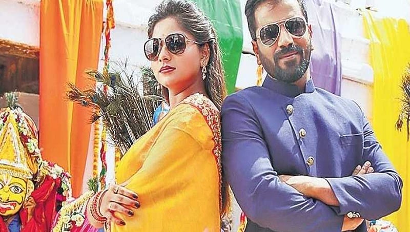 ಪಕ್ಕದ್ಮನೆ ಹುಡುಗಿಯಿಂದ 'ಅಯೋಗ್ಯ' ಮಹೇಶ್ ಗೆ ಸ್ಪೂರ್ತಿ!