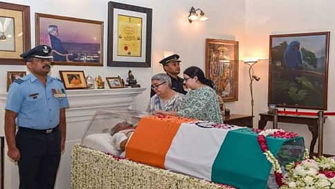 ಅಟಲ್ ಜೀ ಅಂತಿಮ ಯಾತ್ರೆ; ನೆರೆಯ ರಾಷ್ಟ್ರಗಳ ವಿಶೇಷ ಪ್ರತಿನಿಧಿಗಳ ಆಗಮನ