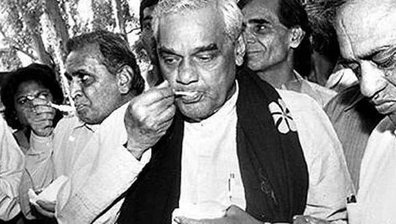 'ಖಾದ್ಯ ಪ್ರೇಮಿ ವಾಜಪೇಯಿ ಭೋಜನ ಶೈಲಿ ನೋಡಿ ಅಚ್ಚರಿಗೊಂಡಿದ್ದ ವಿಯೆಟ್ನಾಂ ಪ್ರಧಾನಿ'