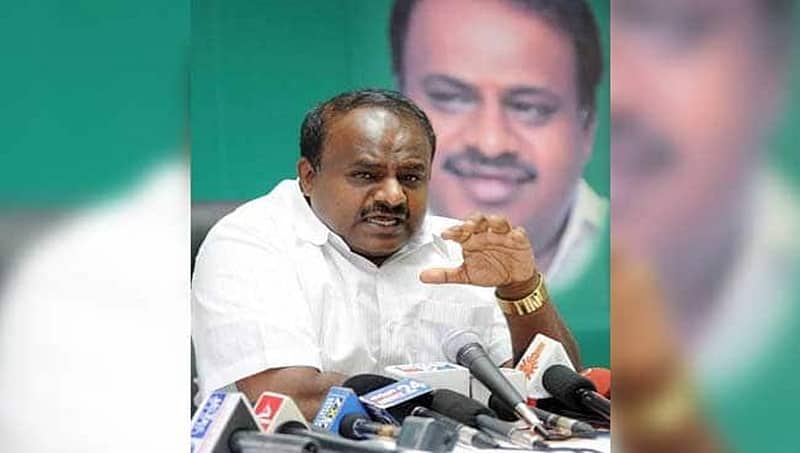 ಆಹಾರ ಧಾನ್ಯಗಳನ್ನು ಅತಿ ಹೆಚ್ಚು ಕಳಿಸಬೇಡಿ ಔಷಧಿ, ನಗದು ರೂಪದಲ್ಲಿ ಸಂತ್ರಸ್ತರಿಗೆ ಸಹಕಾರ ನೀಡಿ: ಹೆಚ್ ಡಿಕೆ ಕರೆ