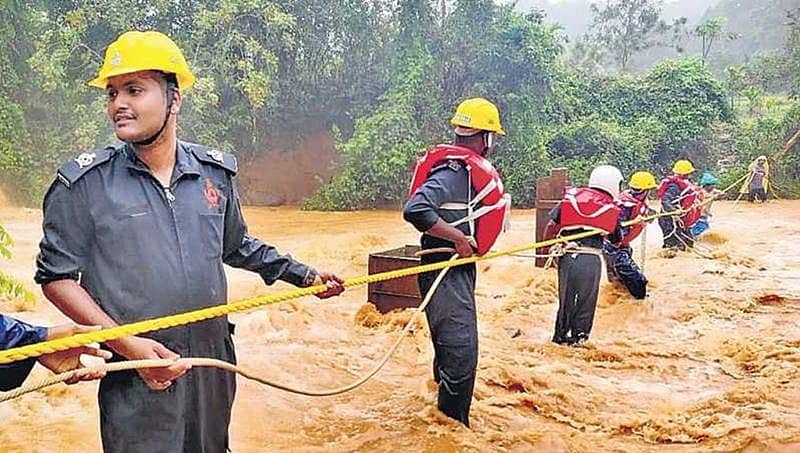 ಕೊಡಗು ಪ್ರವಾಹ: ರಕ್ಷಣೆಯ ನಿರೀಕ್ಷೆಯಲ್ಲಿದ್ದಾರೆ 900 ಜನರು