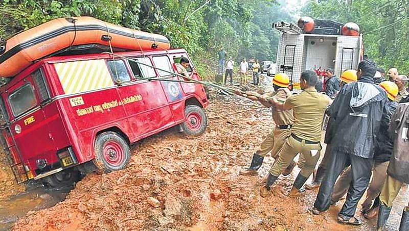 ಕೊಡಗು ಜಿಲ್ಲೆಯಲ್ಲಿ ಮತ್ತೆ ಭಾರೀ ಮಳೆ: ಕಾರ್ಯಾಚರಣೆಗೆ ಅಡ್ಡಿ, ಹಲವರು ನಾಪತ್ತೆ