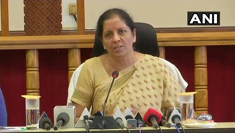 ಕೊಡಗಿಗೆ ಸಂಸದರ ನಿಧಿಯಿಂದ 1 ಕೋಟಿ ರು.; ಪ್ರಧಾನಿಗೆ ವರದಿ ಸಲ್ಲಿಸುವೆ: ನಿರ್ಮಲಾ ಸೀತಾರಾಮನ್