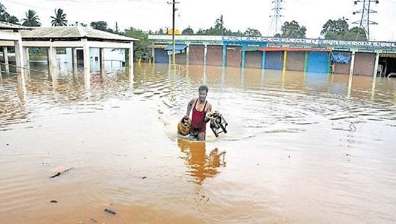 ಬದುಕು ಕಸಿದುಕೊಂಡ ಪ್ರವಾಹ: ನಿಧಾನವಾಗಿ ಸಹಜ ಸ್ಥಿತಿಗೆ ಮರಳುತ್ತಿರುವ ಕೊಡಗು